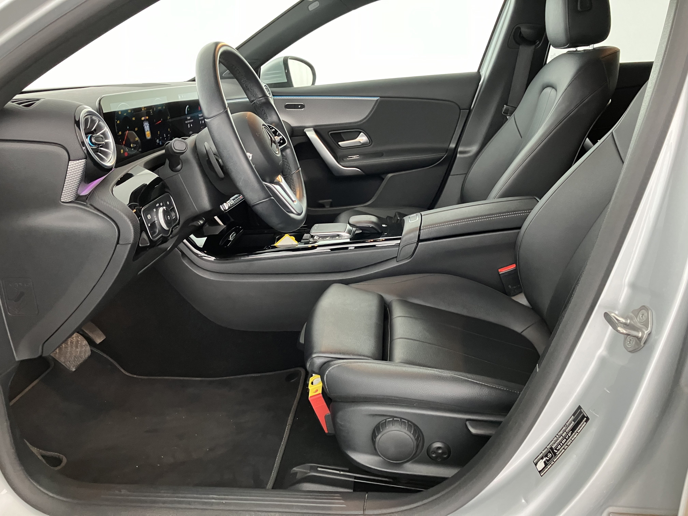 Mercedes-Benz A 200 d Progressive Aut. | Bild 7 von 25