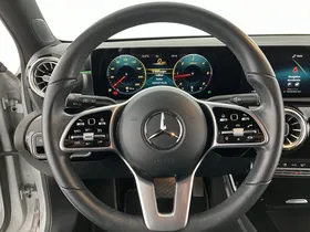 Mercedes-Benz A 200 d Progressive Aut. | Thumbnail 8 von 25