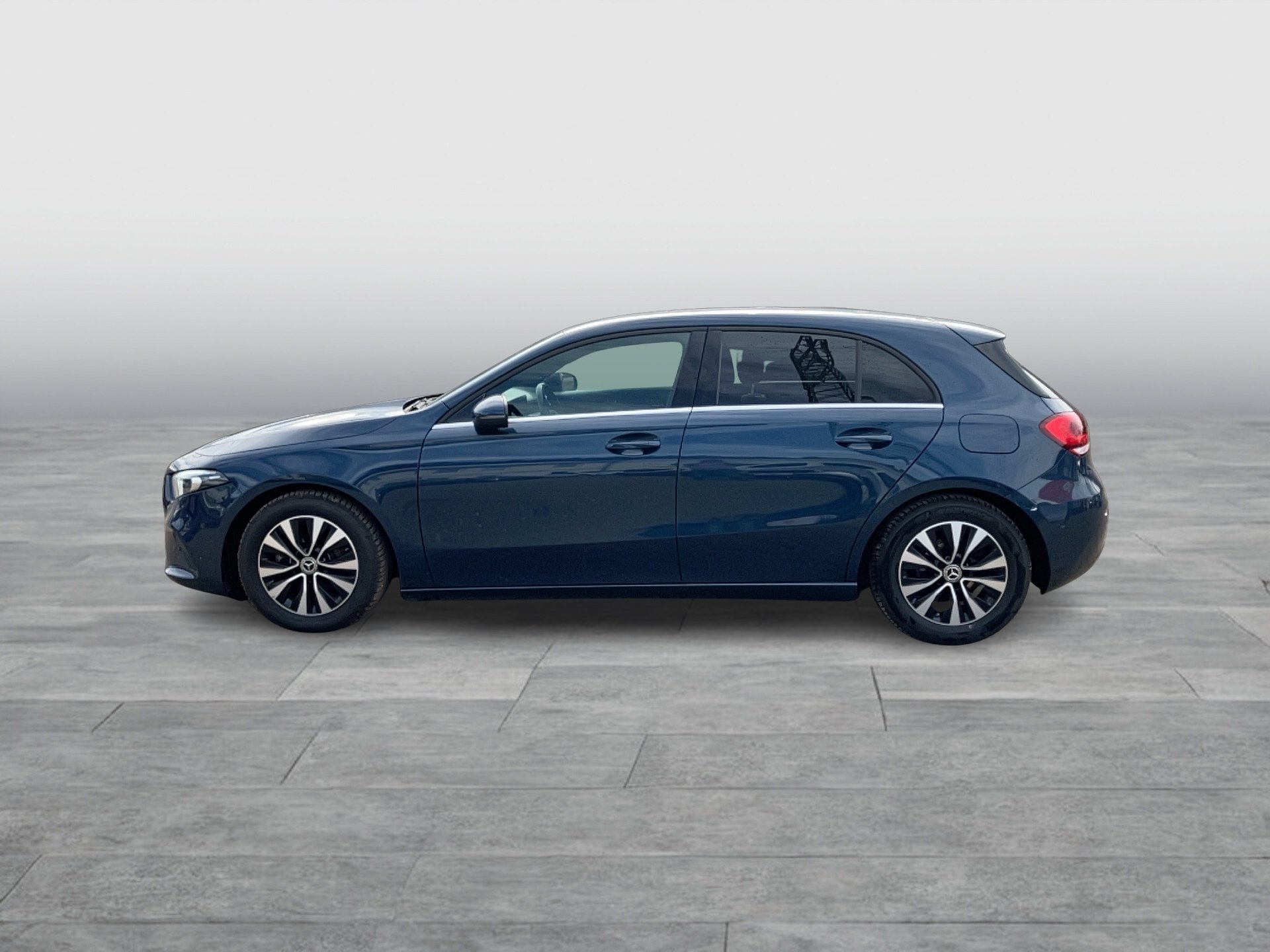 Mercedes-Benz A 180 Aut. | Bild 4 von 21