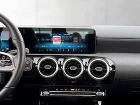 Mercedes-Benz A 200 d Style | Thumbnail 10 von 23