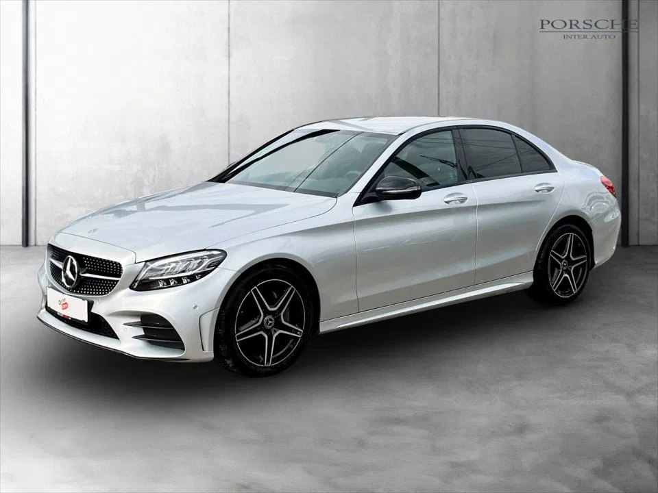 Mercedes-Benz C 180 d | Bild 2 von 25