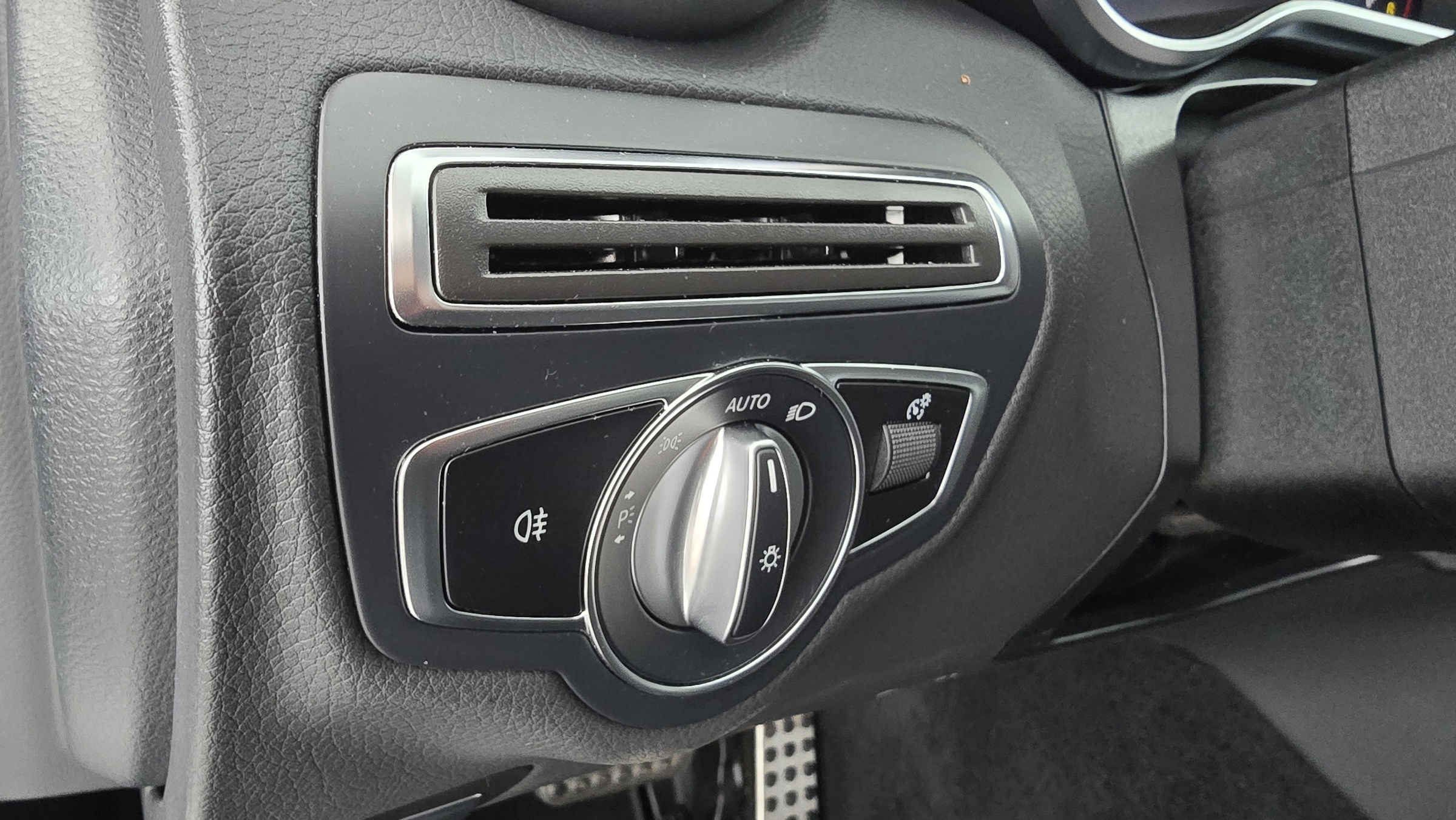 Mercedes-Benz C 180 d | Bild 11 von 22