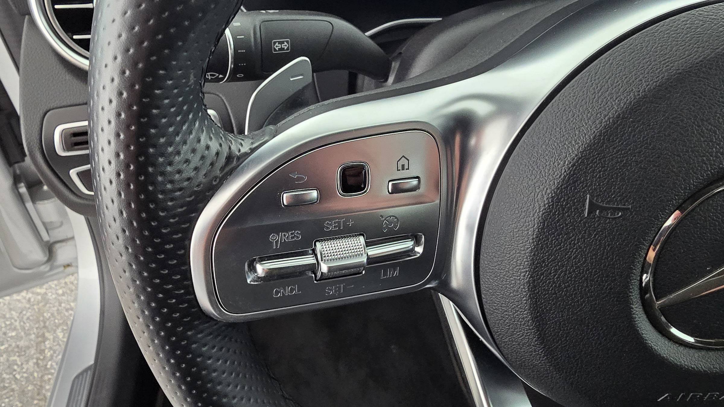 Mercedes-Benz C 180 d | Bild 14 von 22