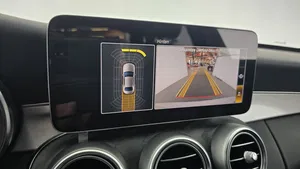 Mercedes-Benz C 180 d | Thumbnail 19 von 22