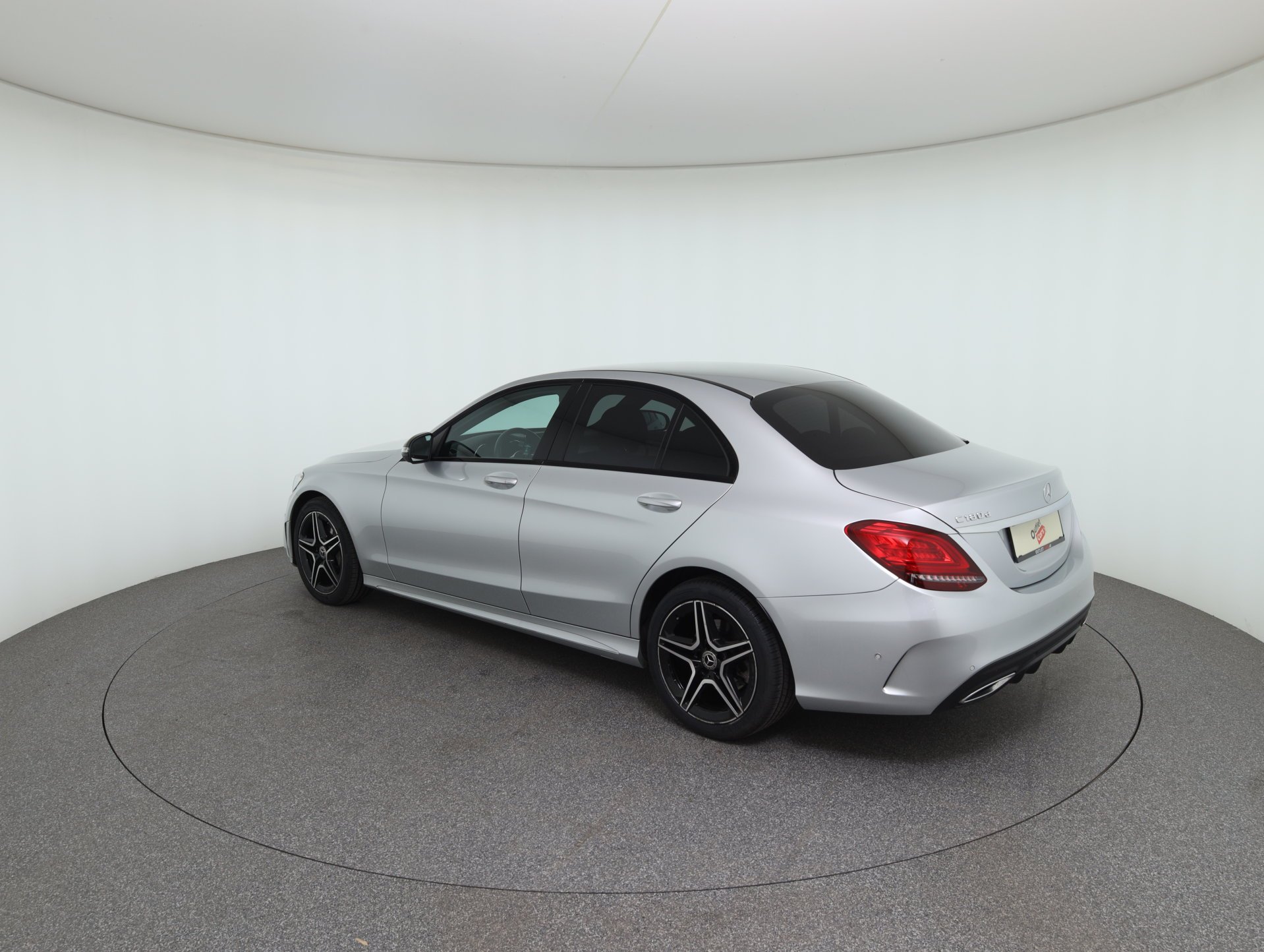 Mercedes-Benz C 180 d | Bild 7 von 22