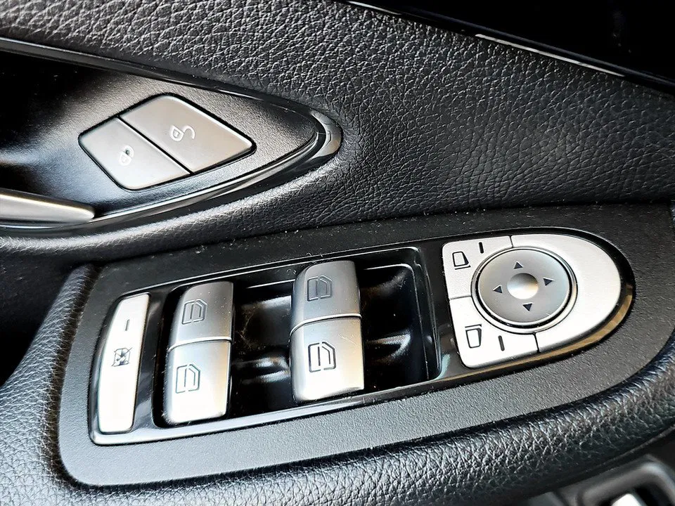 Mercedes-Benz C 200d Aut. | Bild 17 von 19