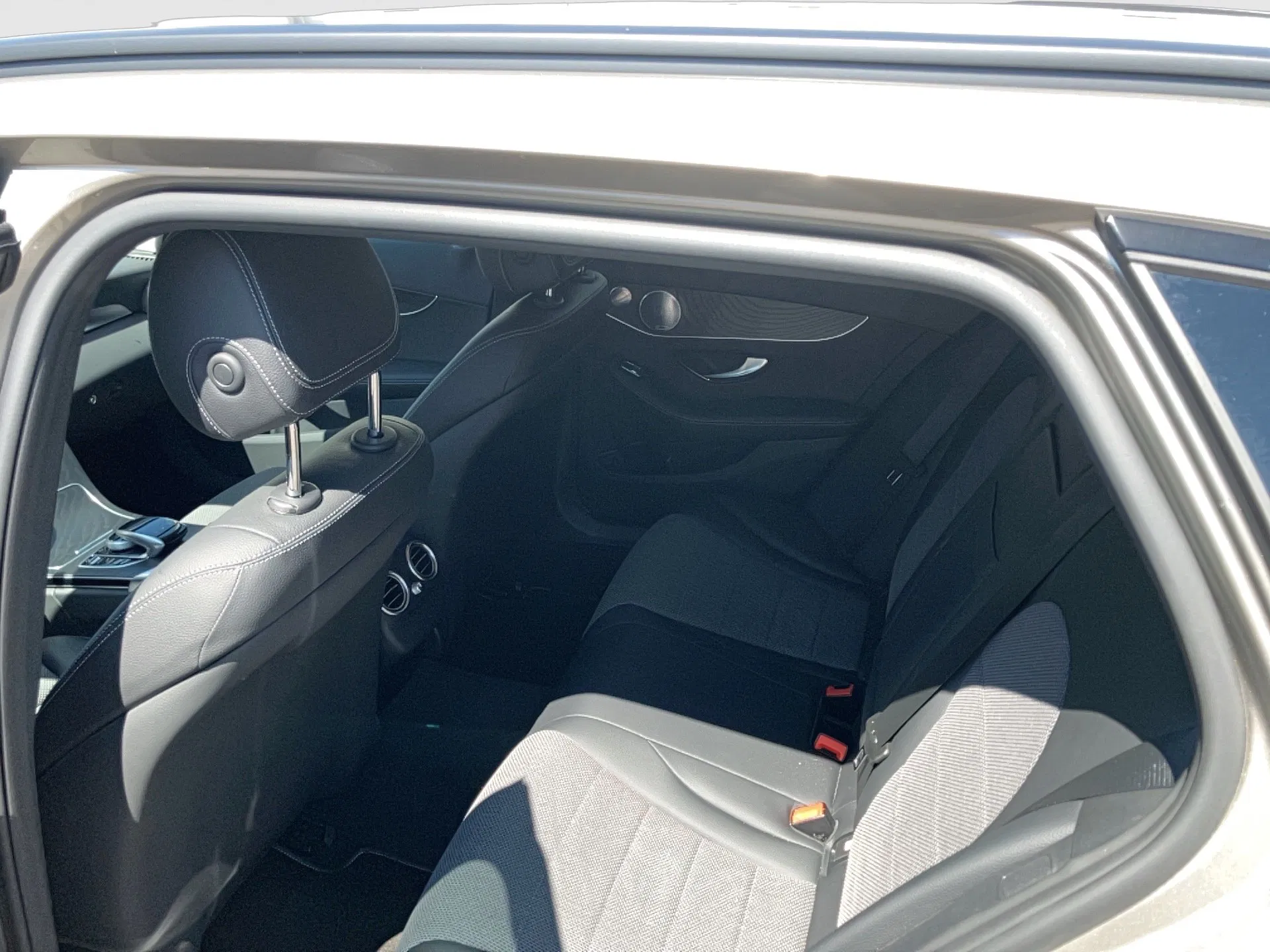 Mercedes-Benz C 220 d T Aut. | Bild 12 von 25