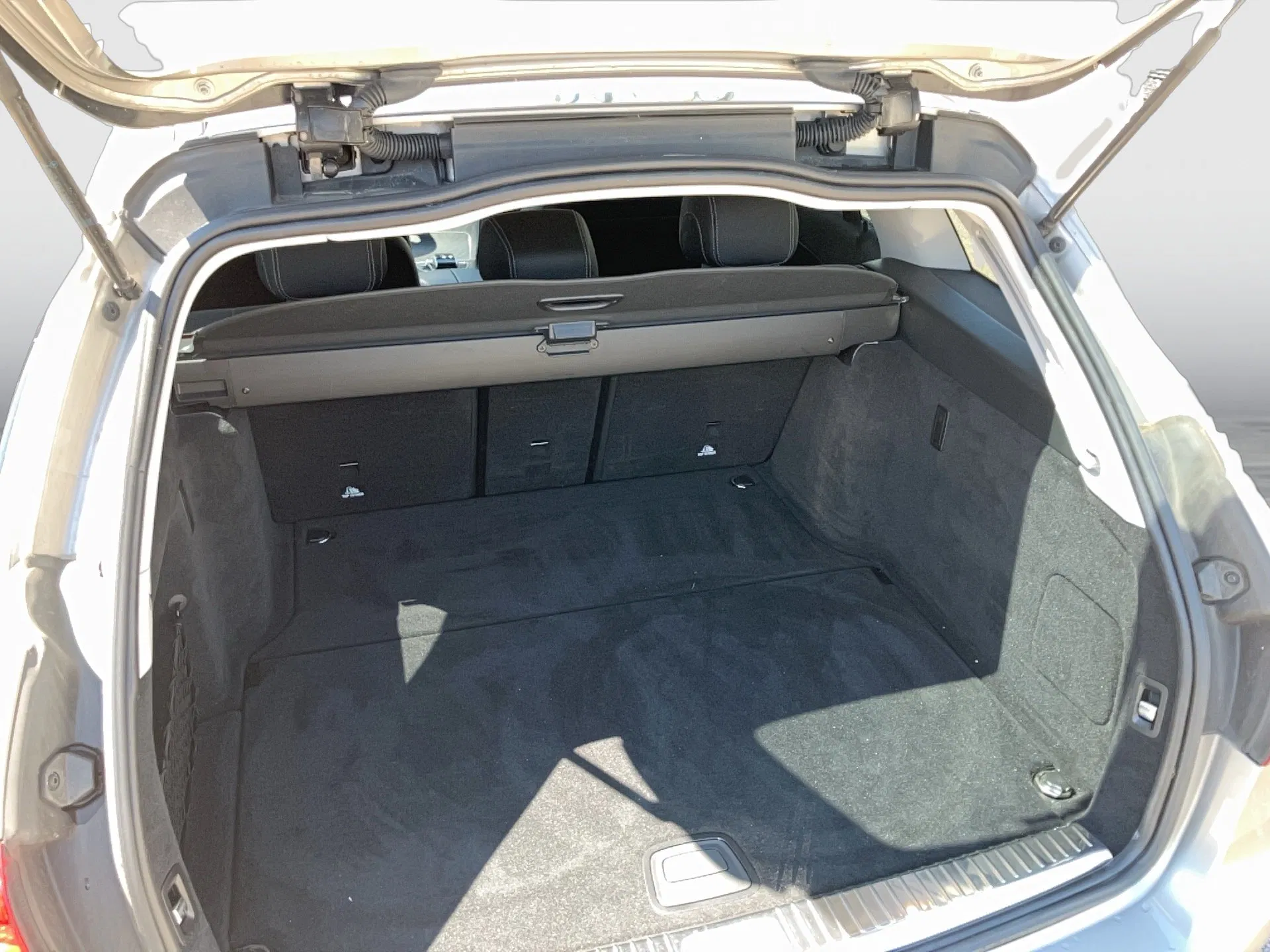 Mercedes-Benz C 220 d T Aut. | Bild 13 von 25