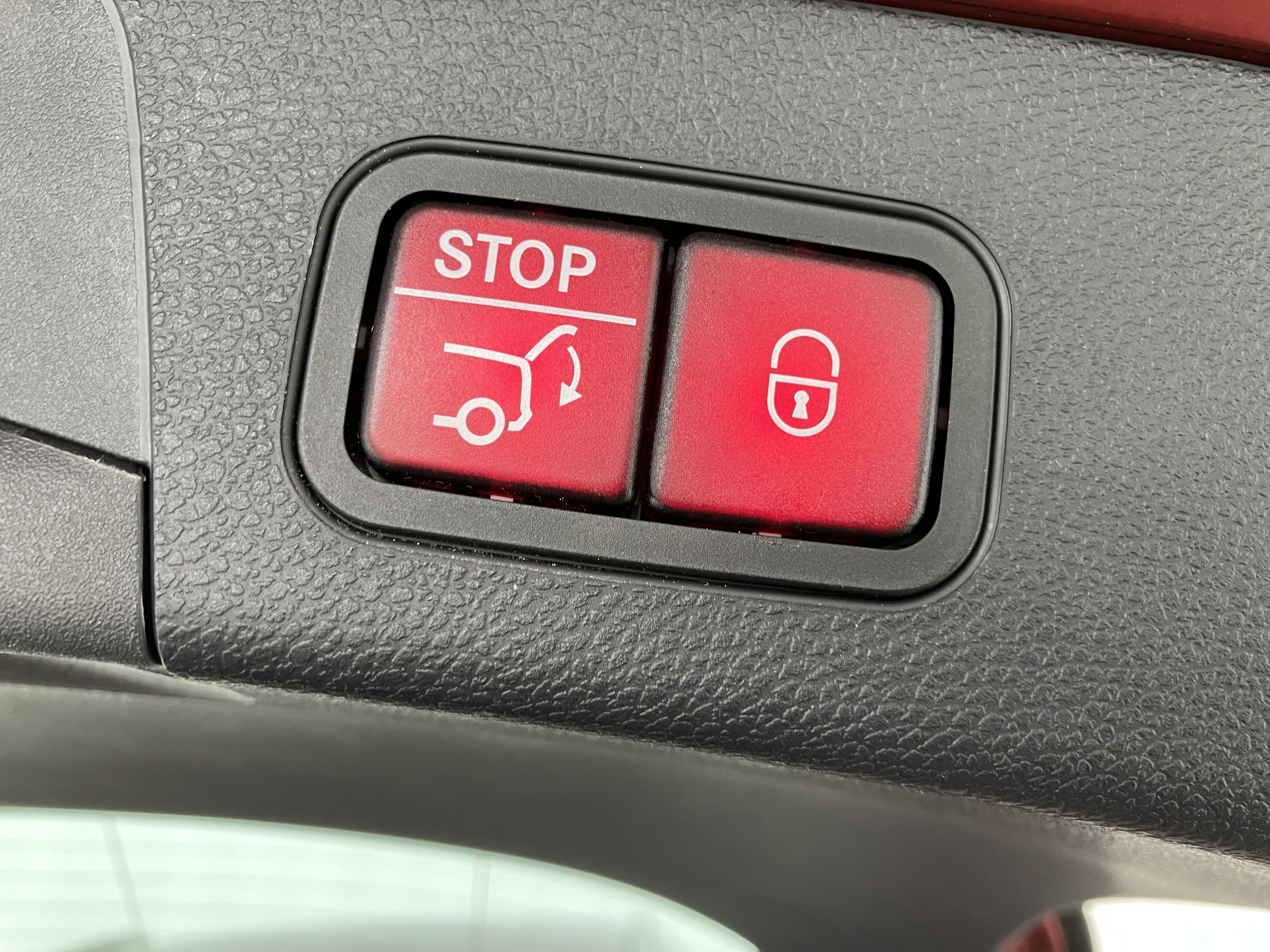 Mercedes-Benz C 220 T d 4Matic Avantgarde | Bild 16 von 30