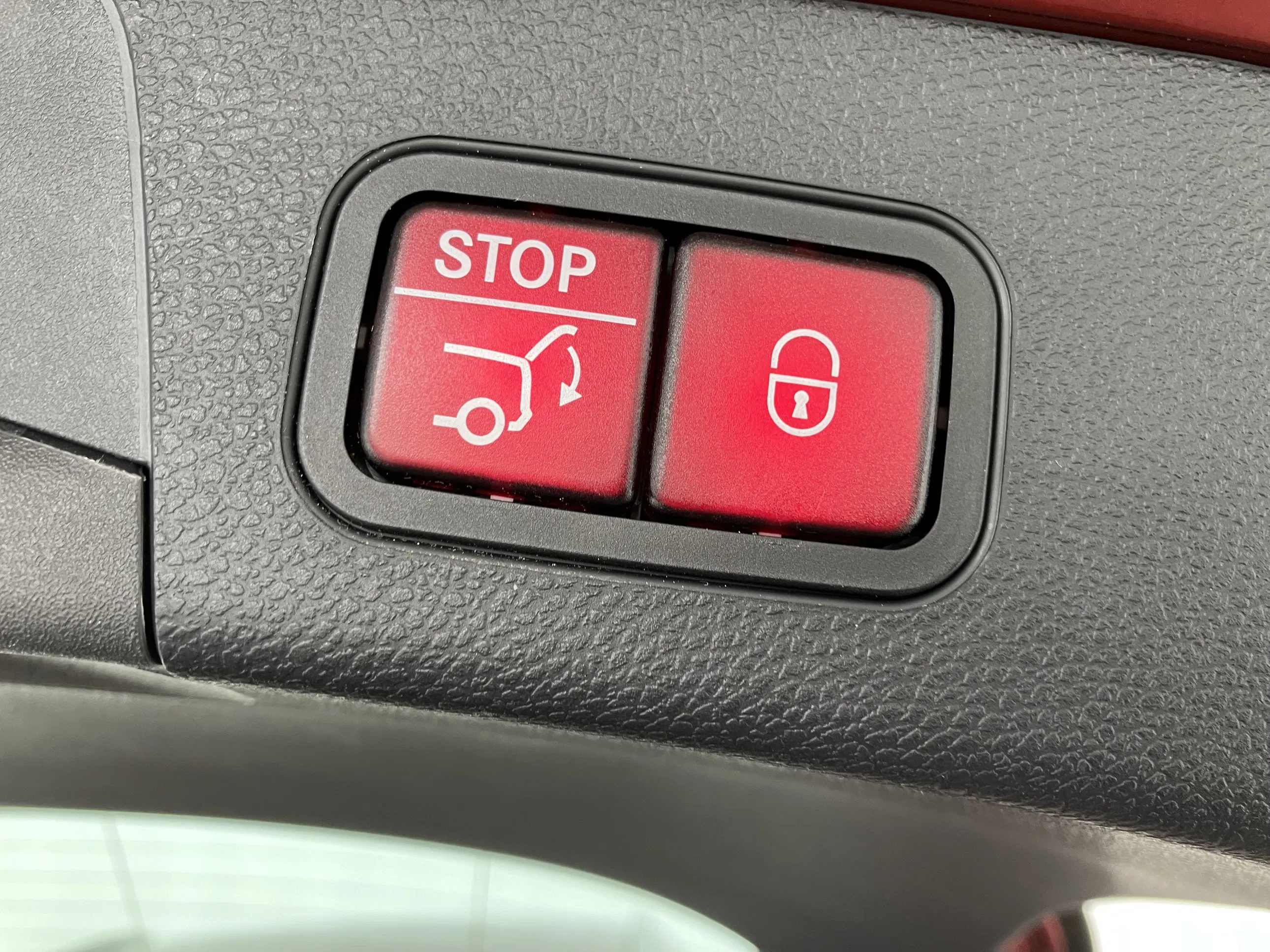 Mercedes-Benz C 220 T d 4Matic Avantgarde | Bild 16 von 30