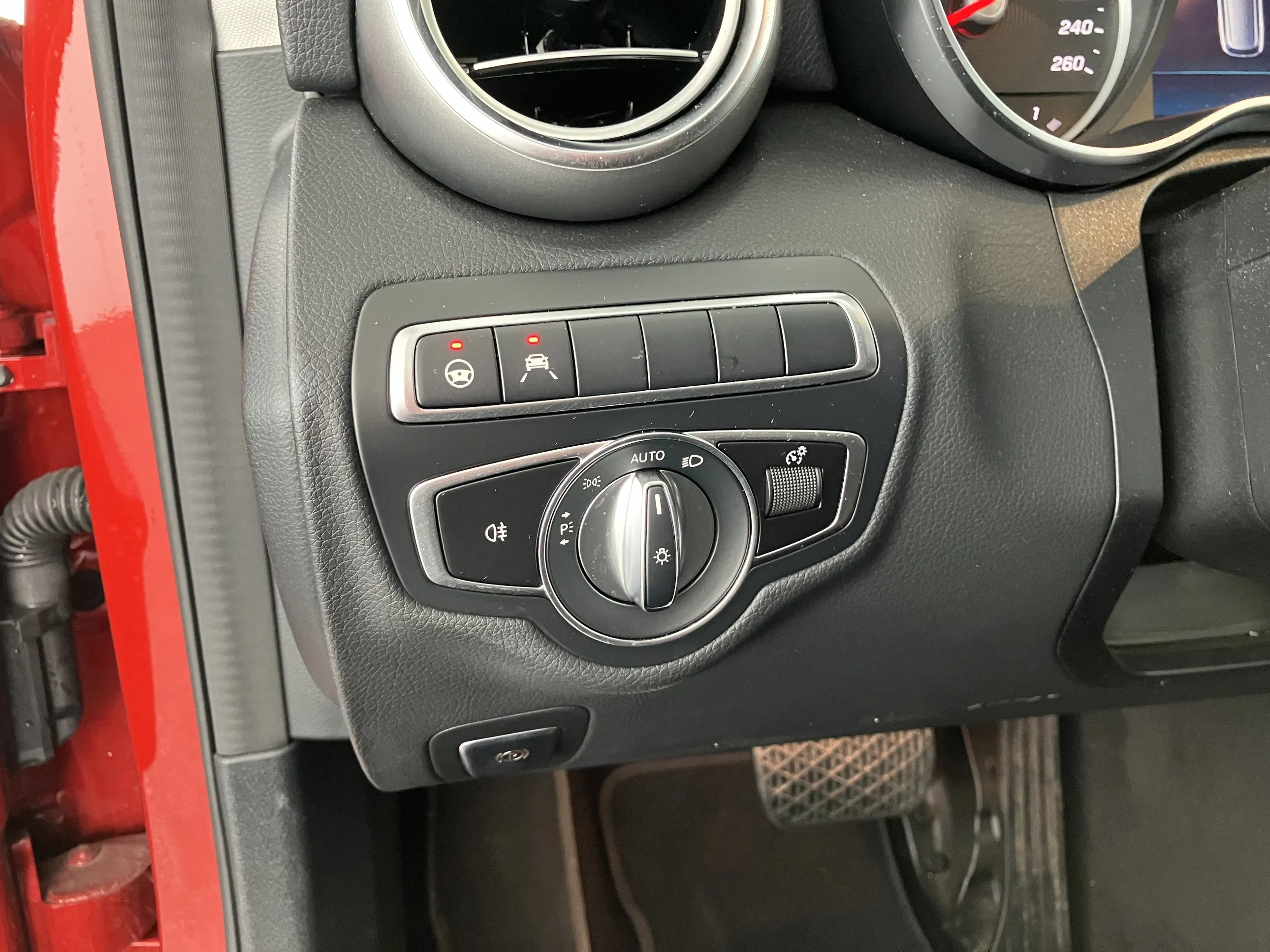 Mercedes-Benz C 220 T d 4Matic Avantgarde | Bild 25 von 30