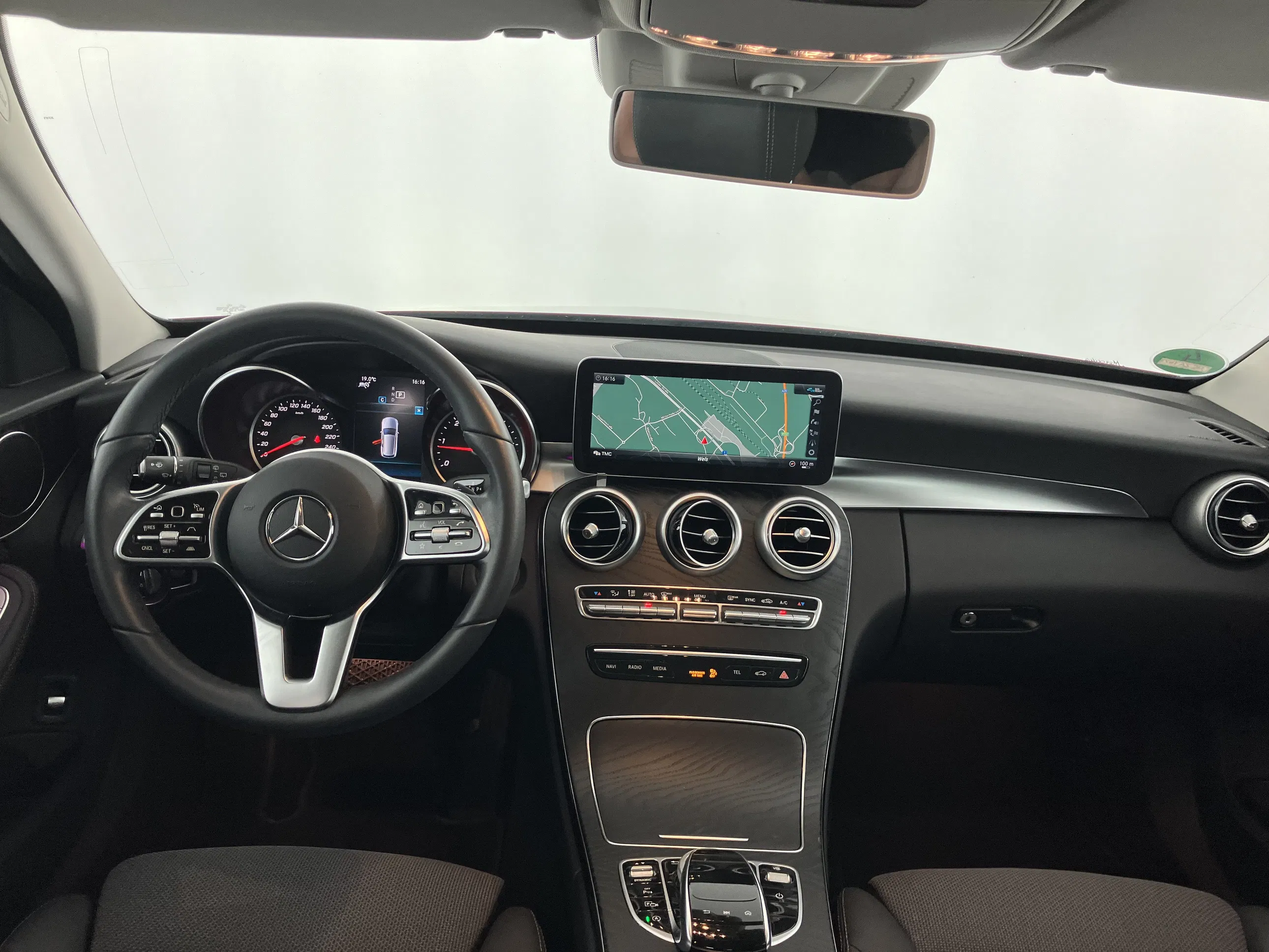 Mercedes-Benz C 220 T d 4Matic Avantgarde | Bild 6 von 30