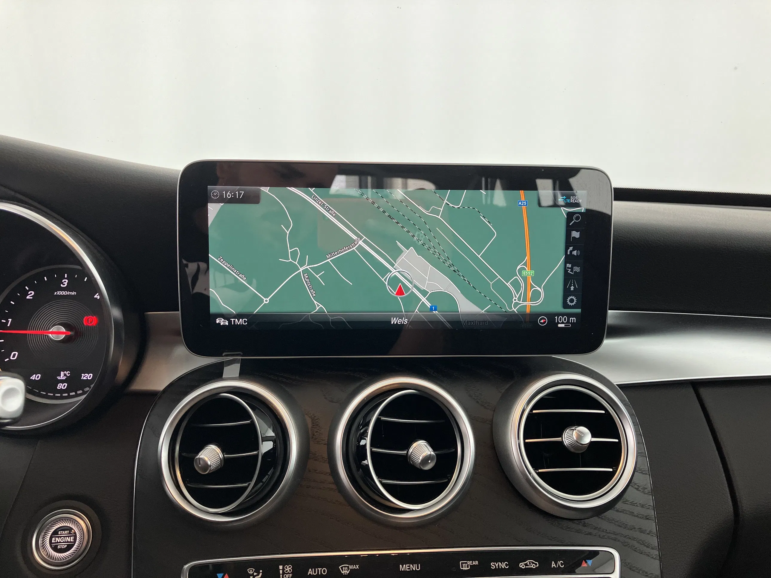 Mercedes-Benz C 220 T d 4Matic Avantgarde | Bild 8 von 30