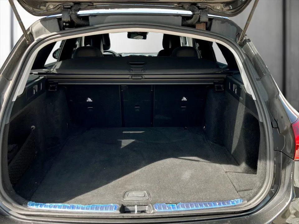 Mercedes-Benz C 220 T d 4Matic Avantgarde | Bild 14 von 19