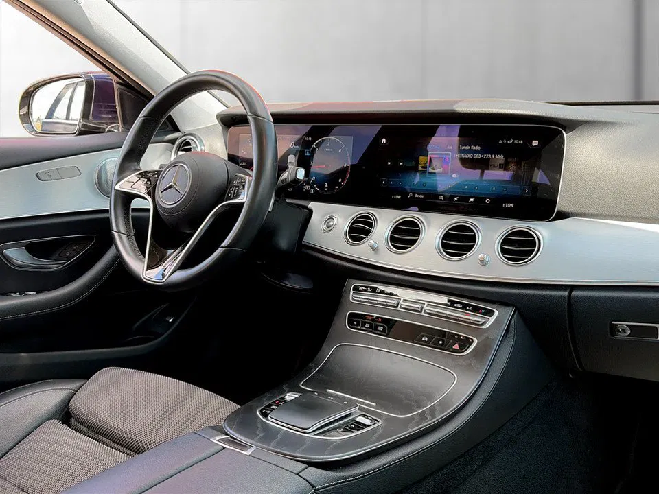 Mercedes-Benz E 220 d T Aut. | Bild 12 von 24