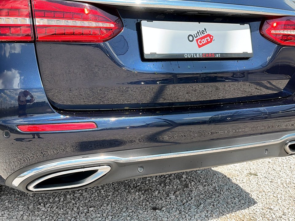 Mercedes-Benz E 220 d T Aut. | Bild 15 von 24