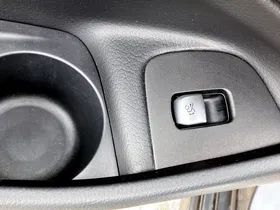 Mercedes-Benz E 220 d T Aut. | Thumbnail 27 von 29