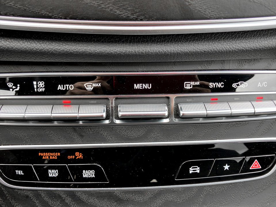 Mercedes-Benz E 220 d T Aut. | Bild 14 von 29