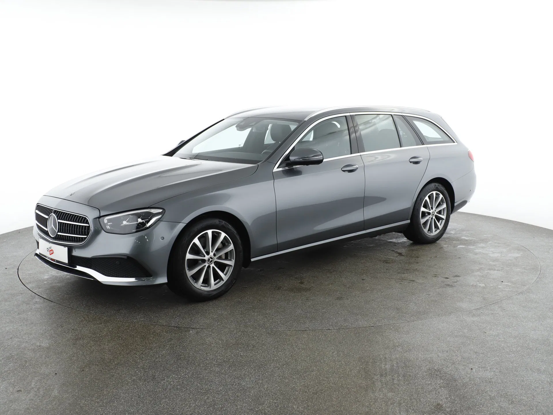 Mercedes-Benz E 220 d T 4MATIC Aut. | Bild 2 von 31