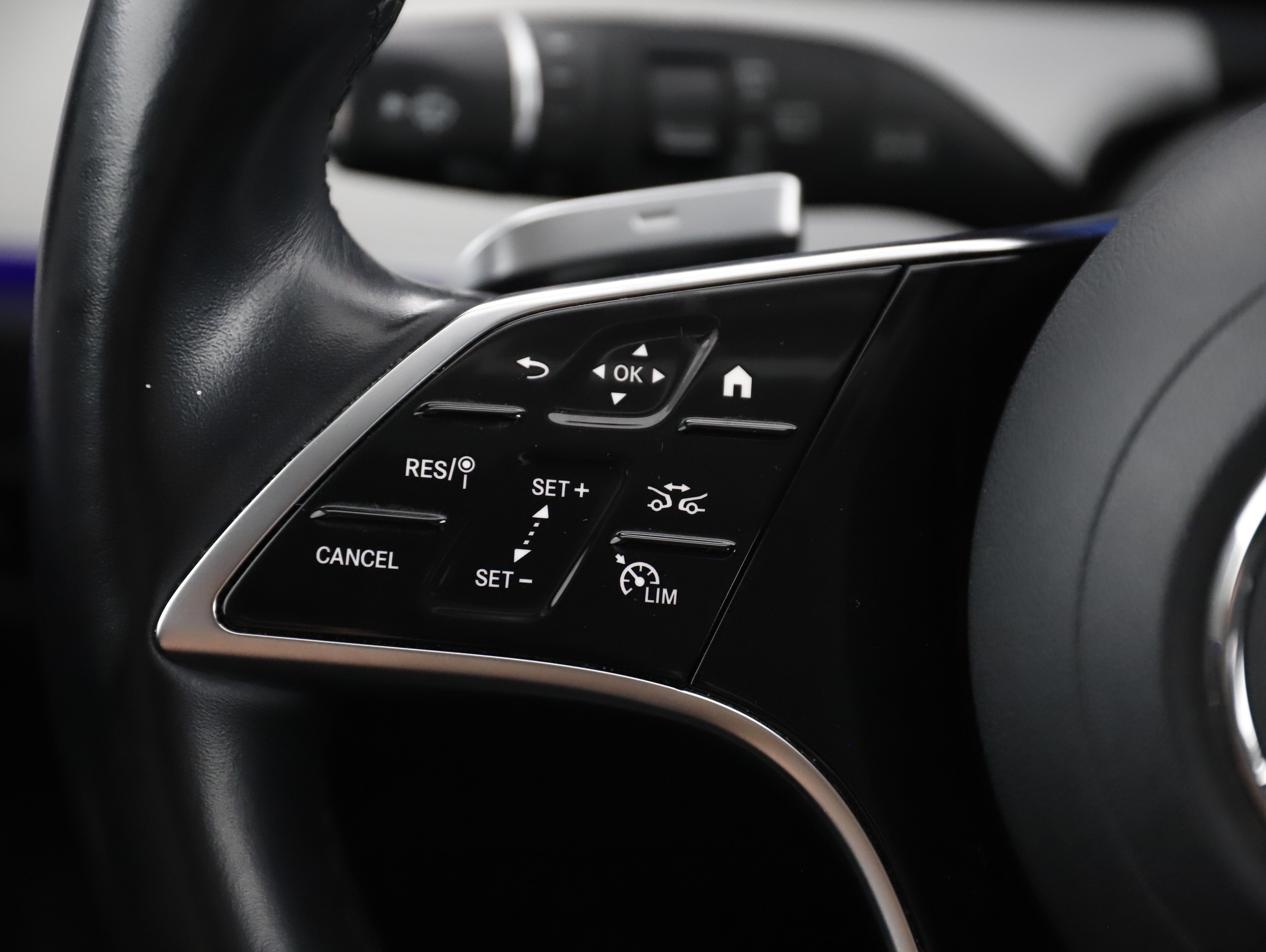 Mercedes-Benz E 300 de PHEV T 4Matic Aut. | Bild 18 von 31