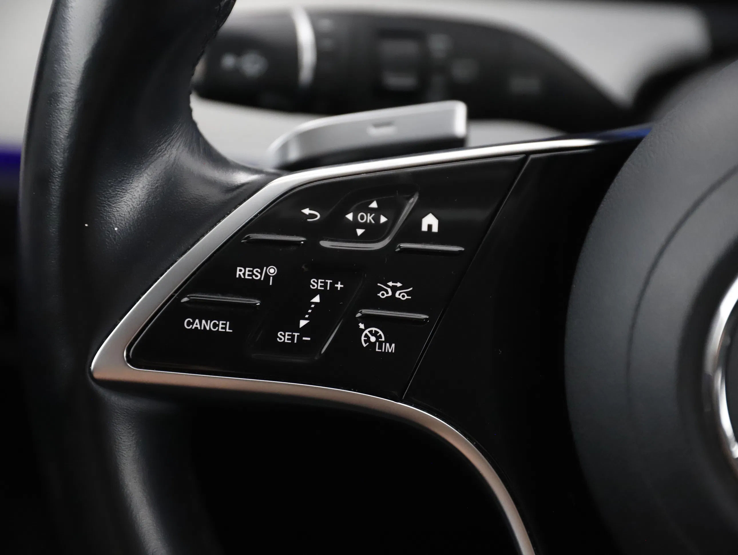 Mercedes-Benz E 300 de PHEV T 4Matic Aut. | Bild 18 von 31