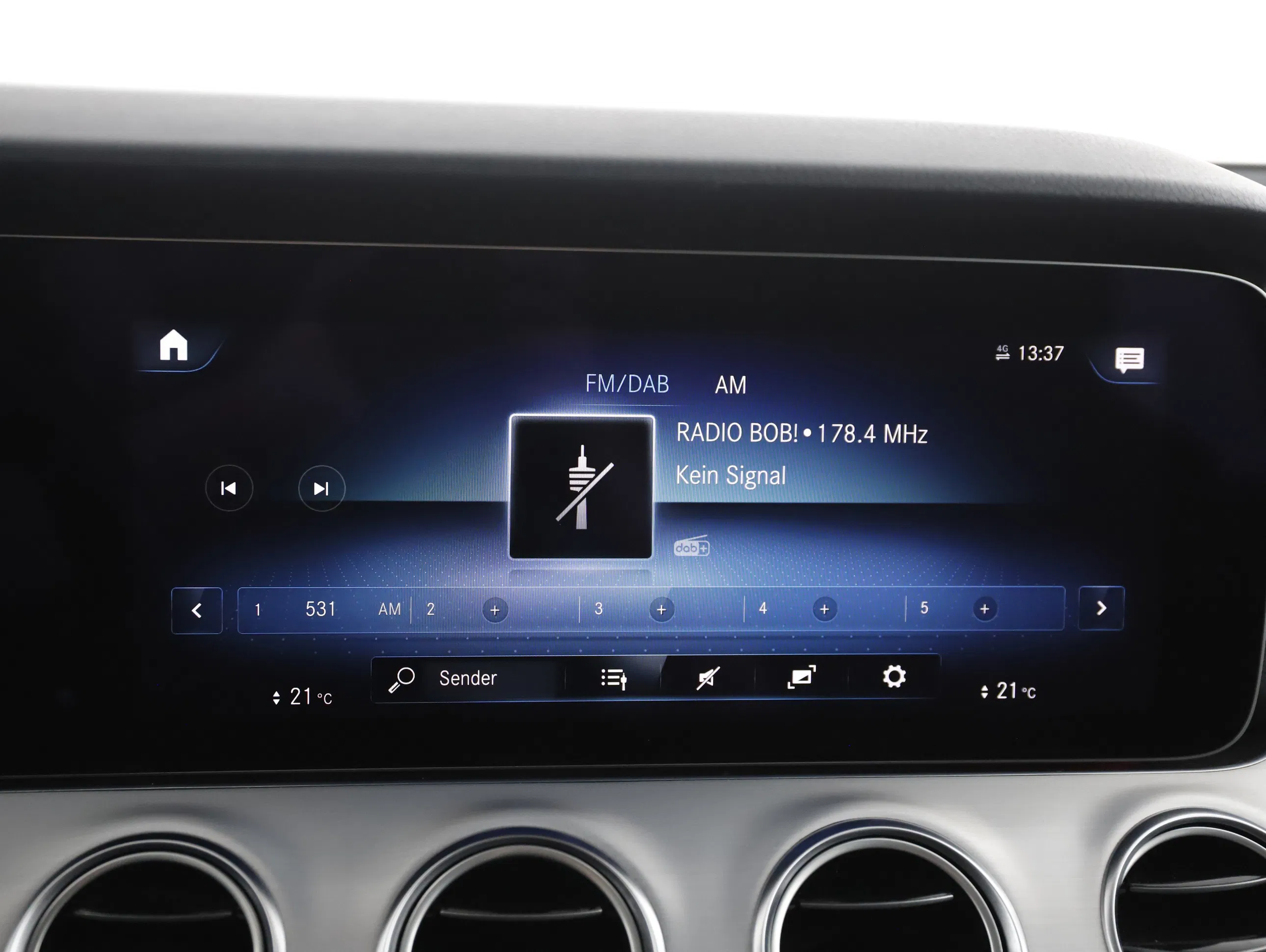 Mercedes-Benz E 300 de PHEV T 4Matic Aut. | Bild 23 von 31