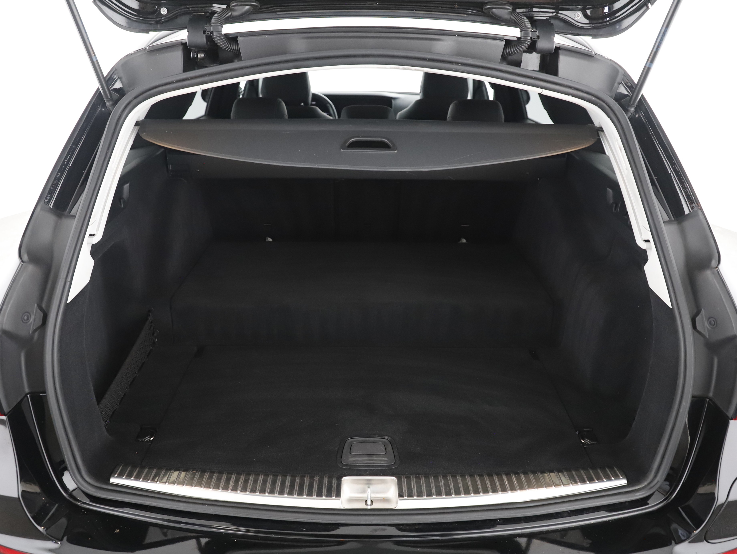 Mercedes-Benz E 300 de PHEV T 4Matic Aut. | Bild 28 von 31