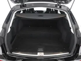 Mercedes-Benz E 300 de PHEV T 4Matic Aut. | Thumbnail 28 von 31