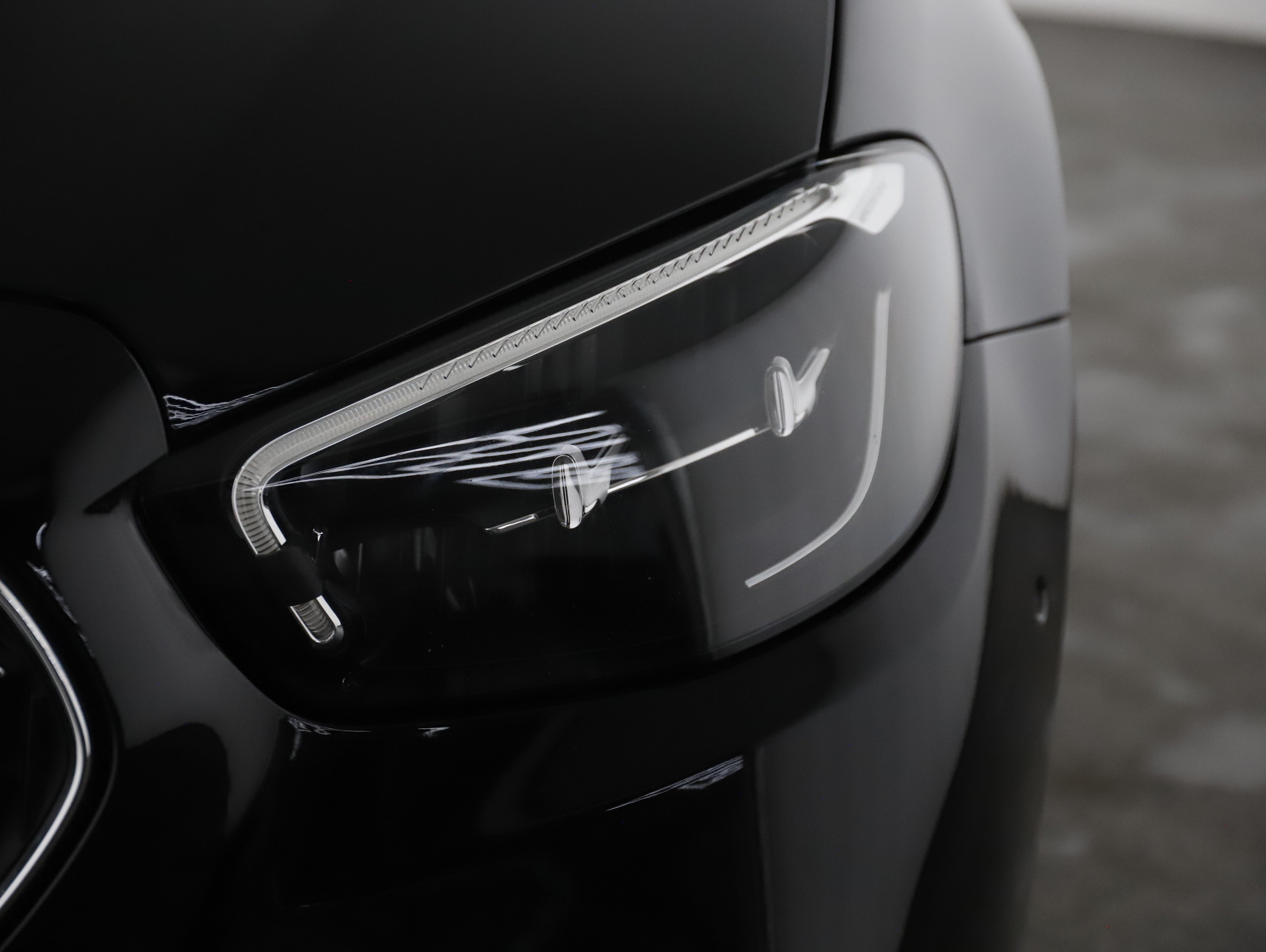 Mercedes-Benz E 300 de PHEV T 4Matic Aut. | Bild 30 von 31