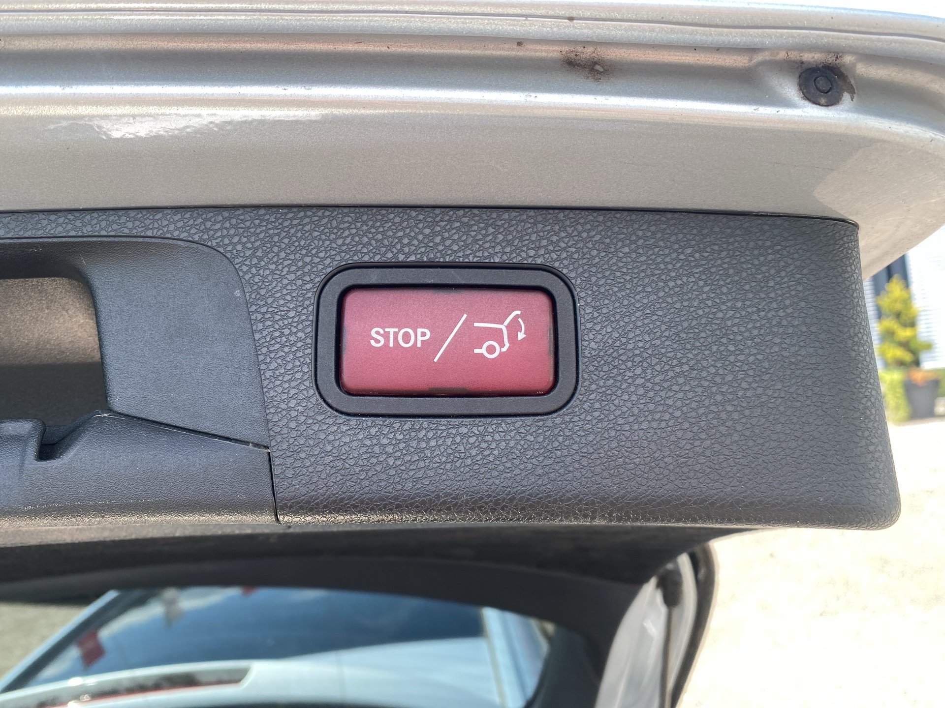 Mercedes-Benz E 200 d T Aut. | Bild 14 von 31