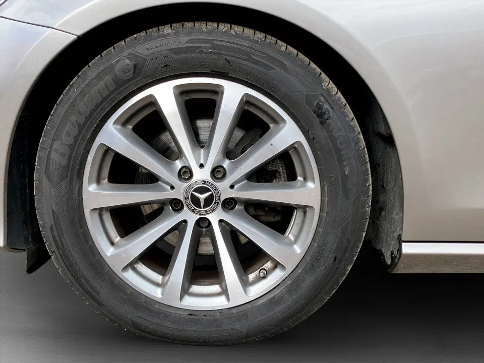 Mercedes-Benz E 200d Avantgarde Aut. | Bild 8 von 31