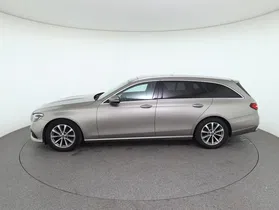 Mercedes-Benz E 200 d T Avantgarde Austria Edition | Thumbnail 8 von 30
