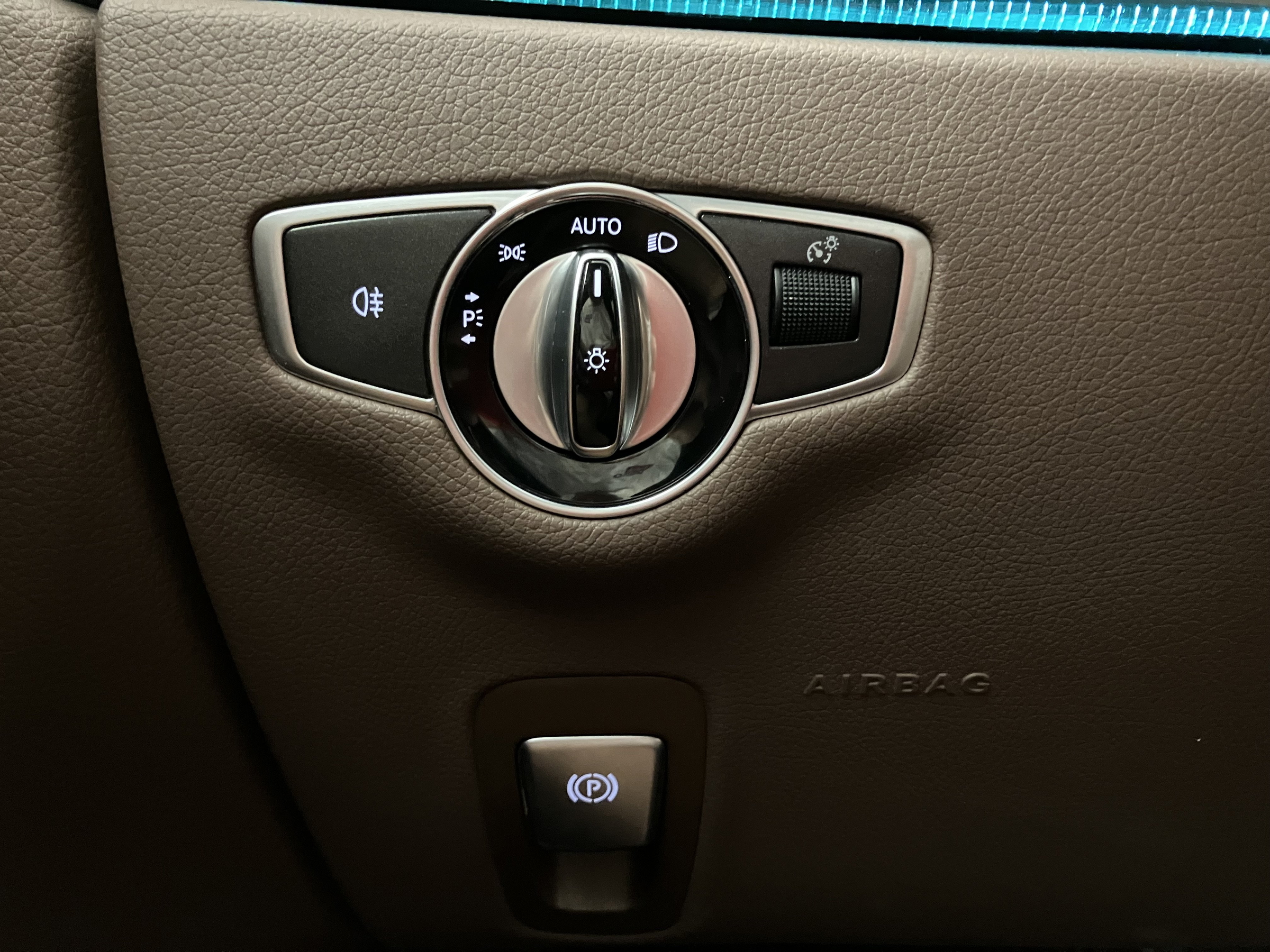 Mercedes-Benz E 200 d T Aut. | Bild 11 von 31