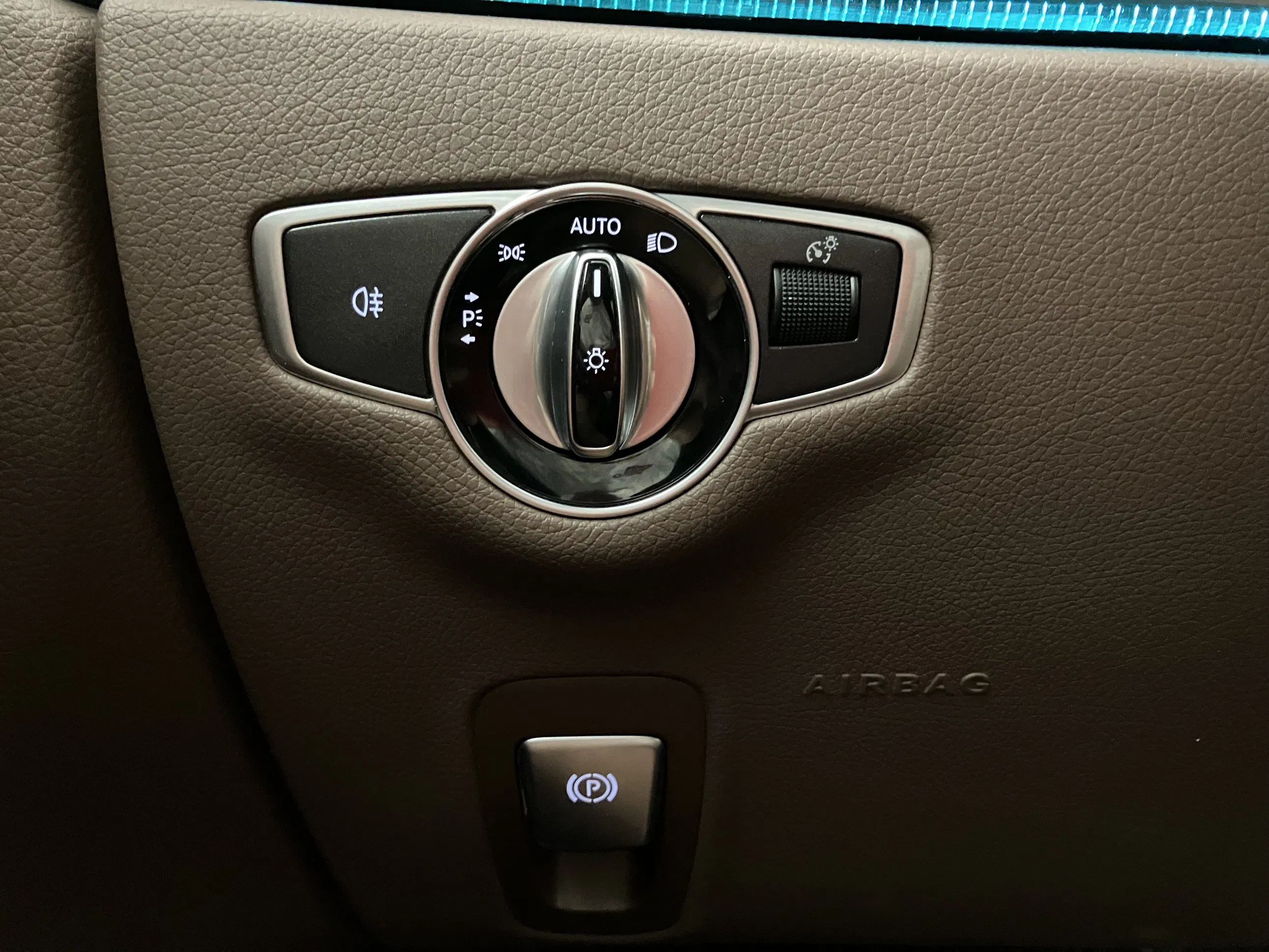 Mercedes-Benz E 200 d T Aut. | Bild 11 von 31