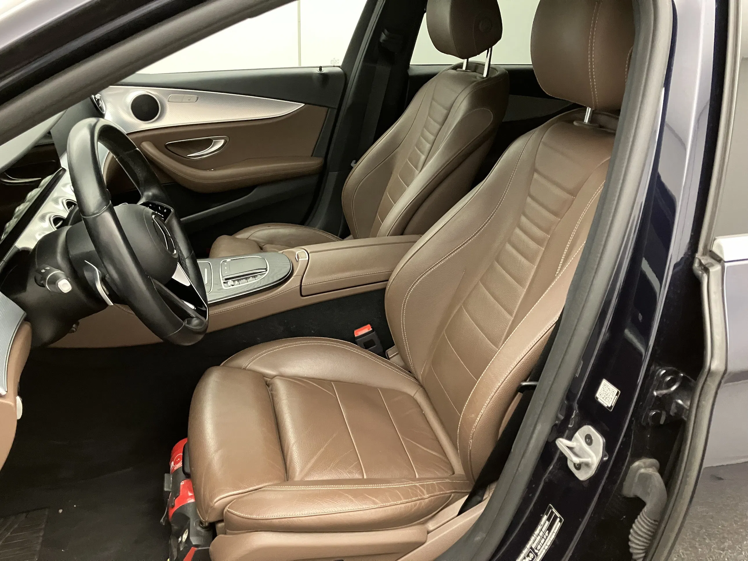 Mercedes-Benz E 200 d T Aut. | Bild 13 von 31