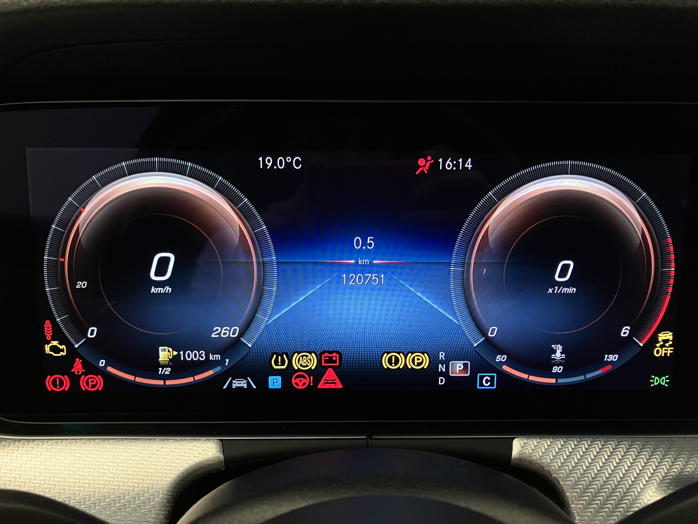 Mercedes-Benz E 200 d T Aut. | Bild 17 von 31