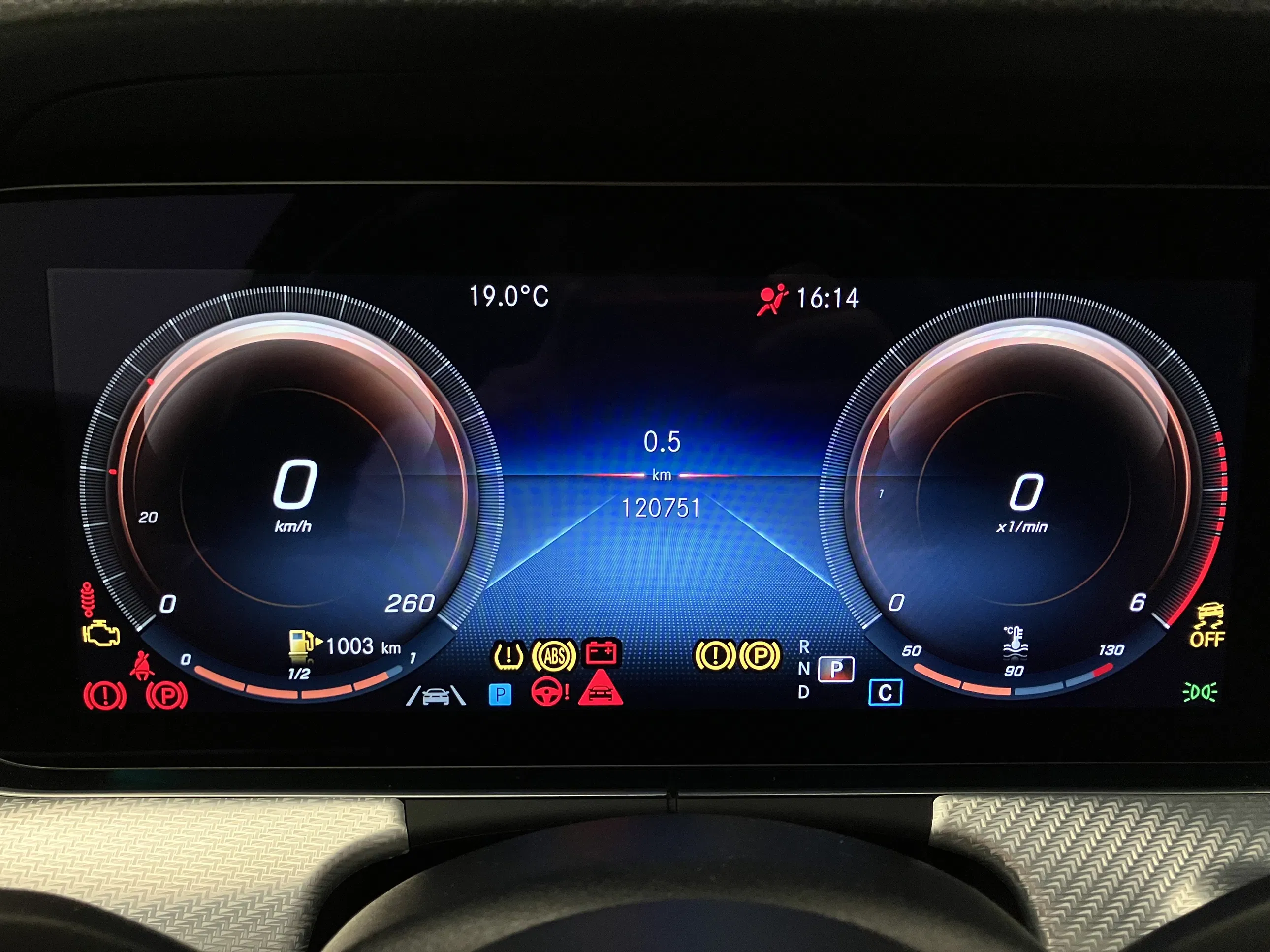 Mercedes-Benz E 200 d T Aut. | Bild 17 von 31