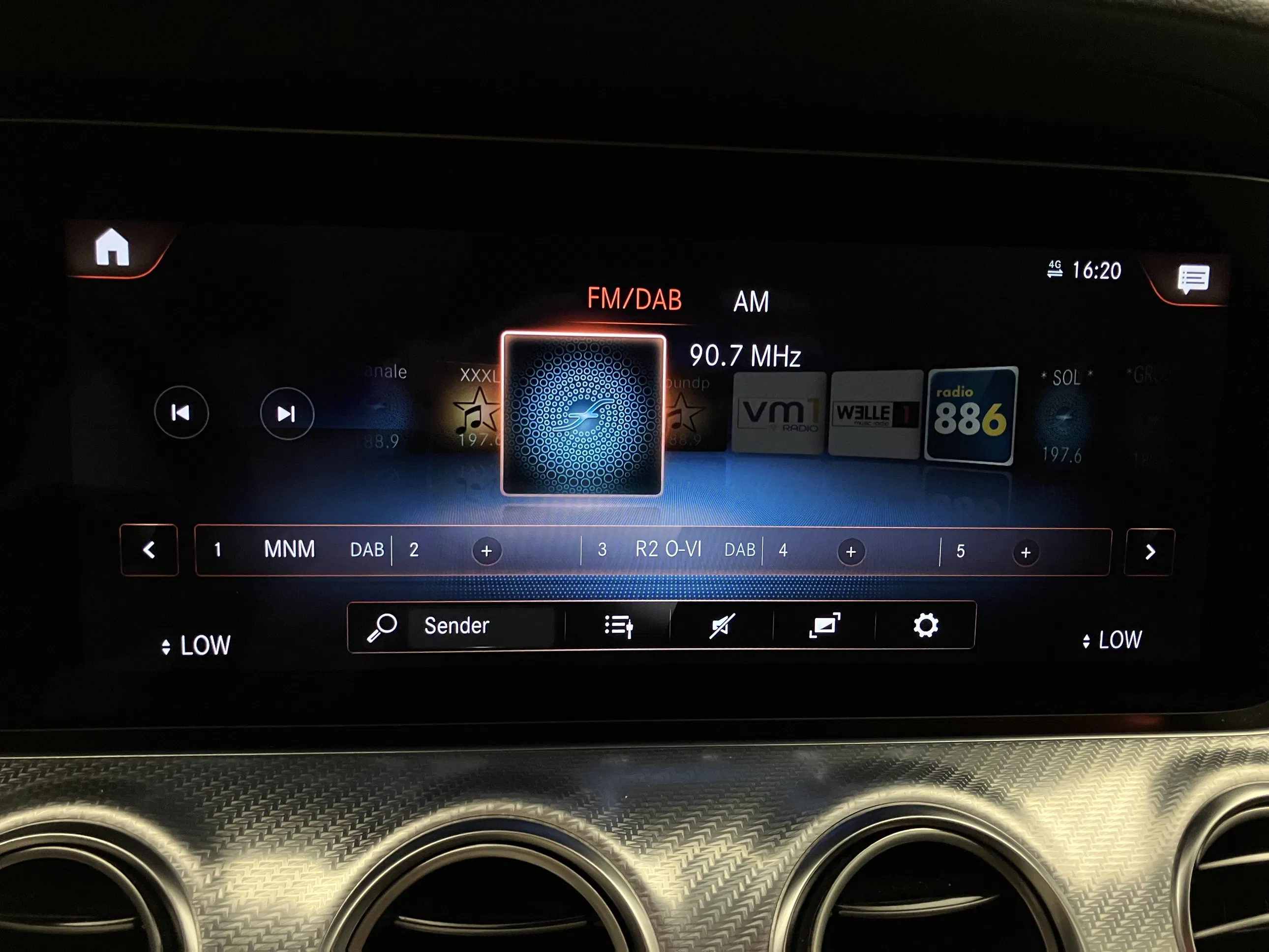 Mercedes-Benz E 200 d T Aut. | Bild 24 von 31