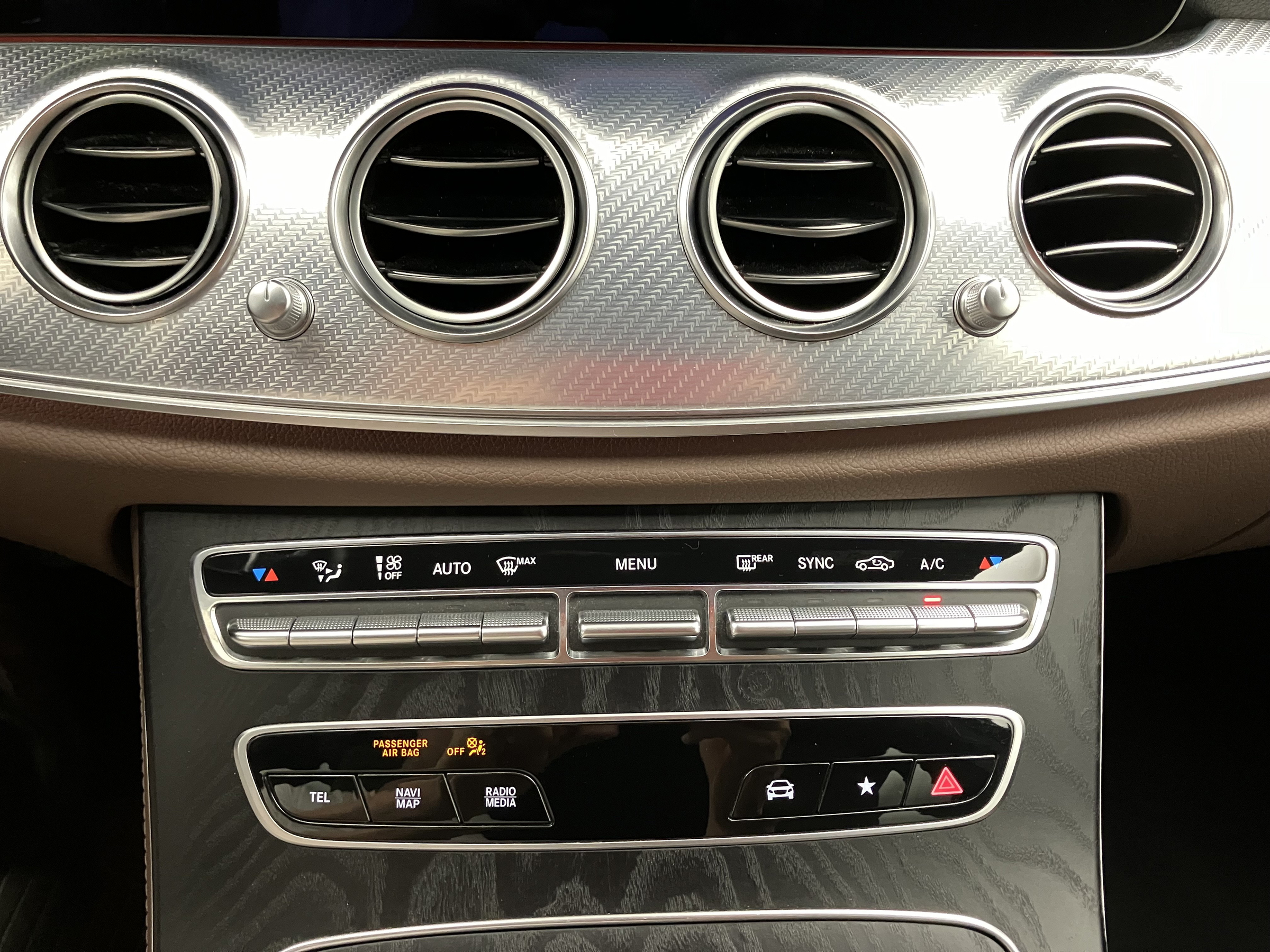 Mercedes-Benz E 200 d T Aut. | Bild 25 von 31