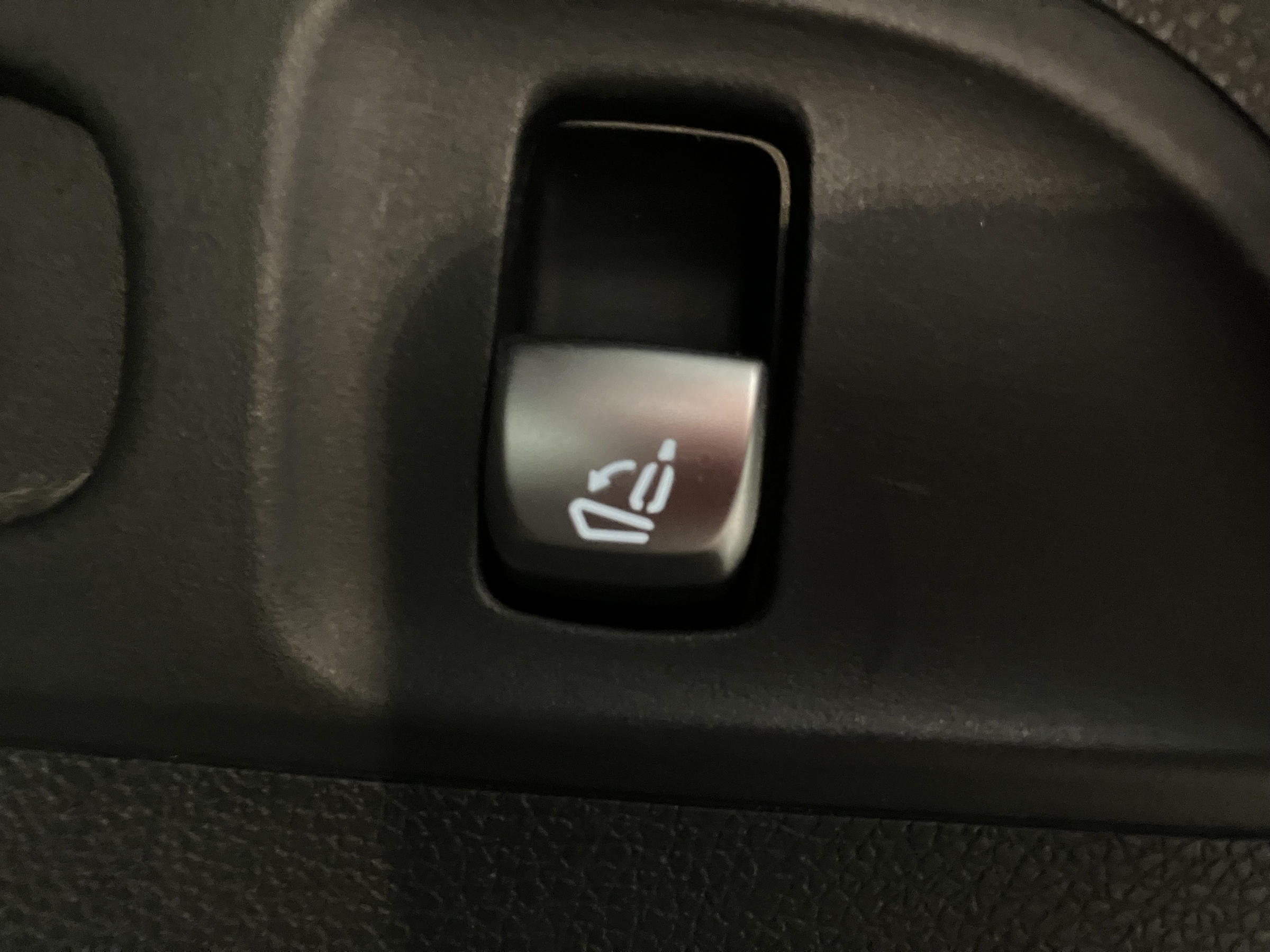 Mercedes-Benz E 200 d T Aut. | Bild 31 von 31