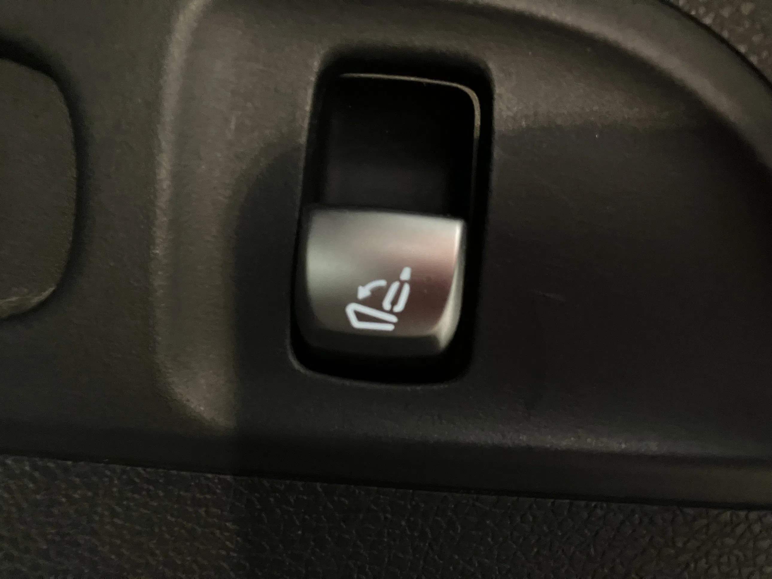 Mercedes-Benz E 200 d T Aut. | Bild 31 von 31