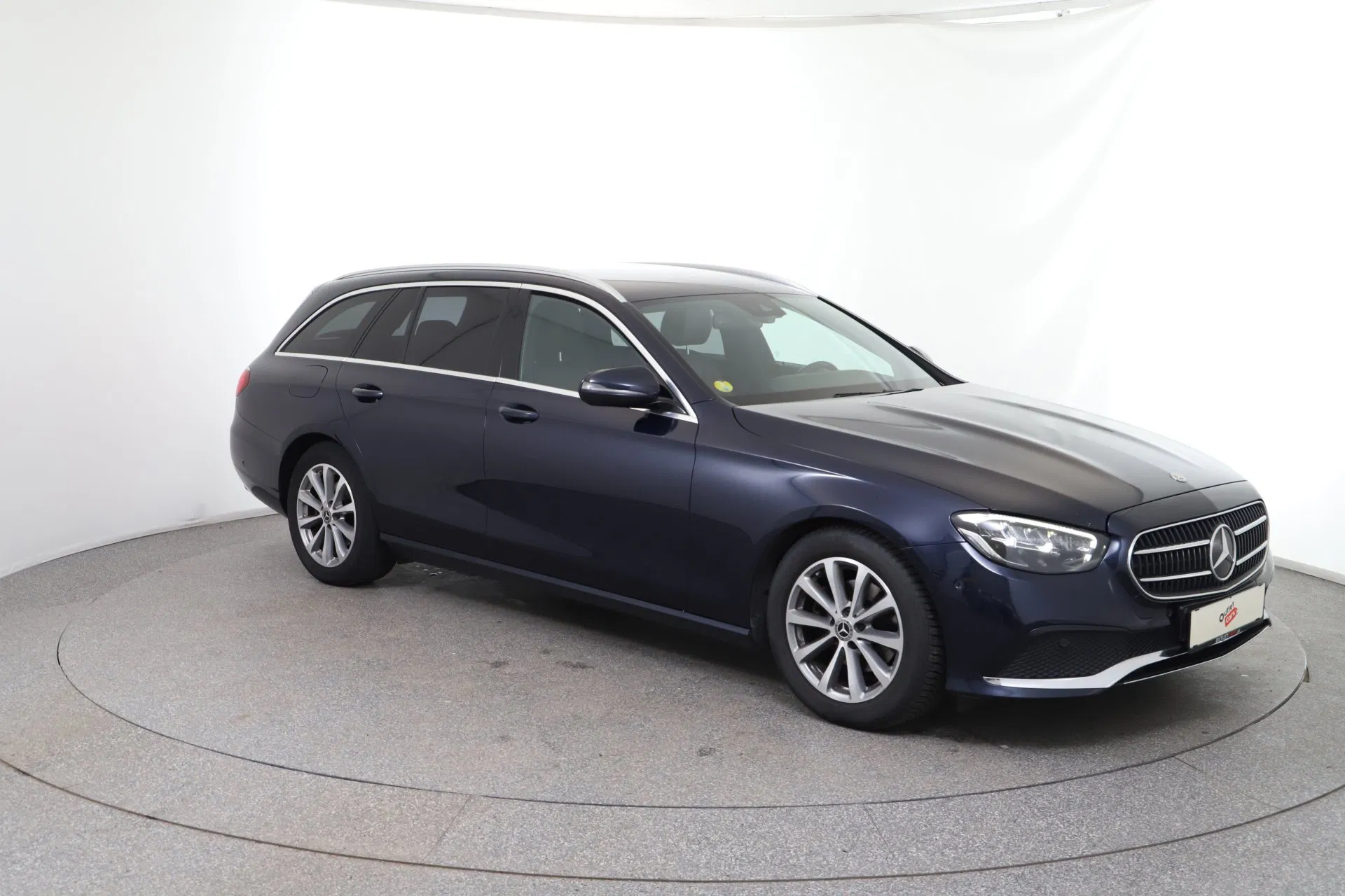 Mercedes-Benz E 200 d T Aut. | Bild 8 von 31