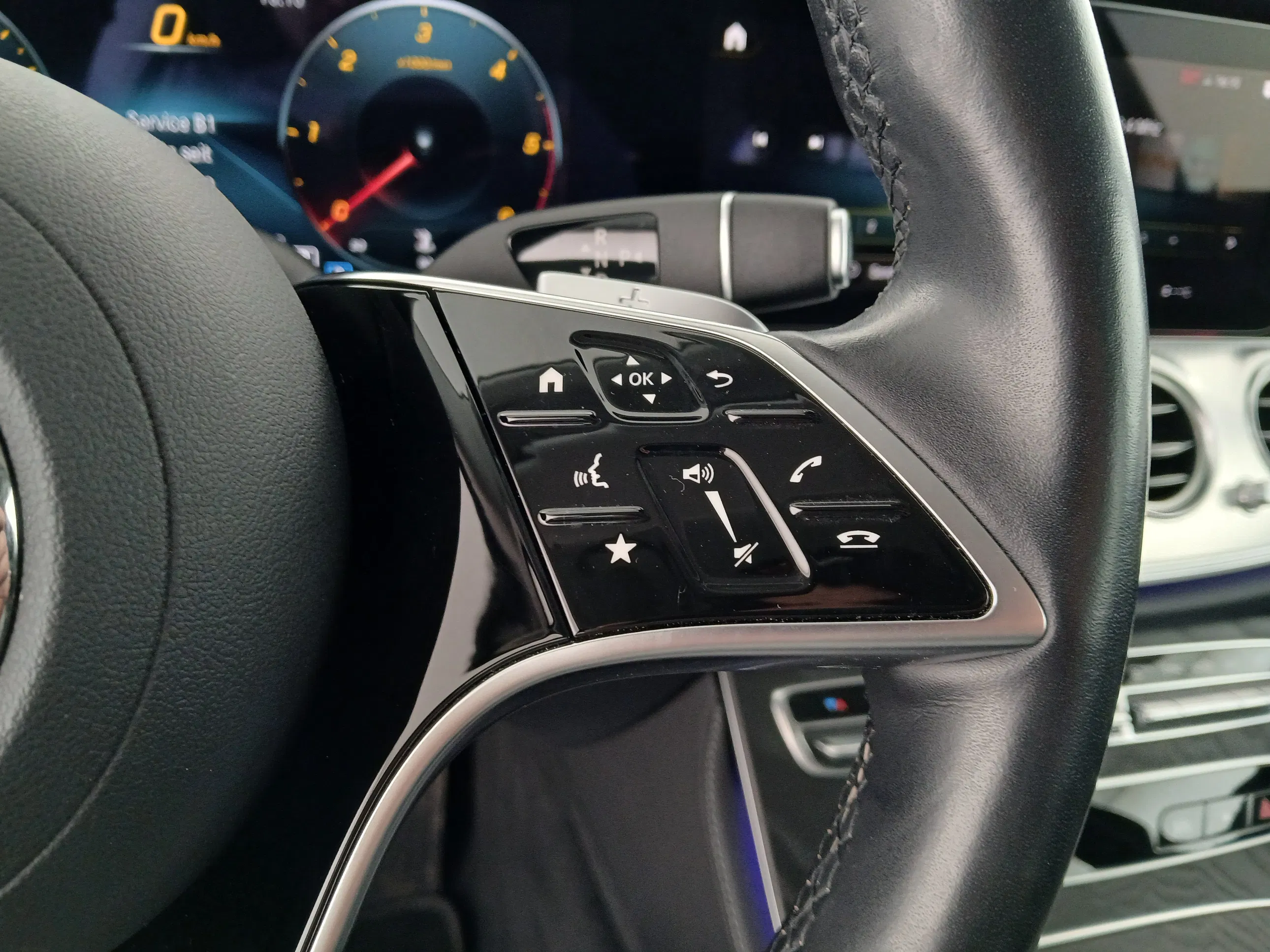 Mercedes-Benz E 200 d T Aut. | Bild 15 von 26