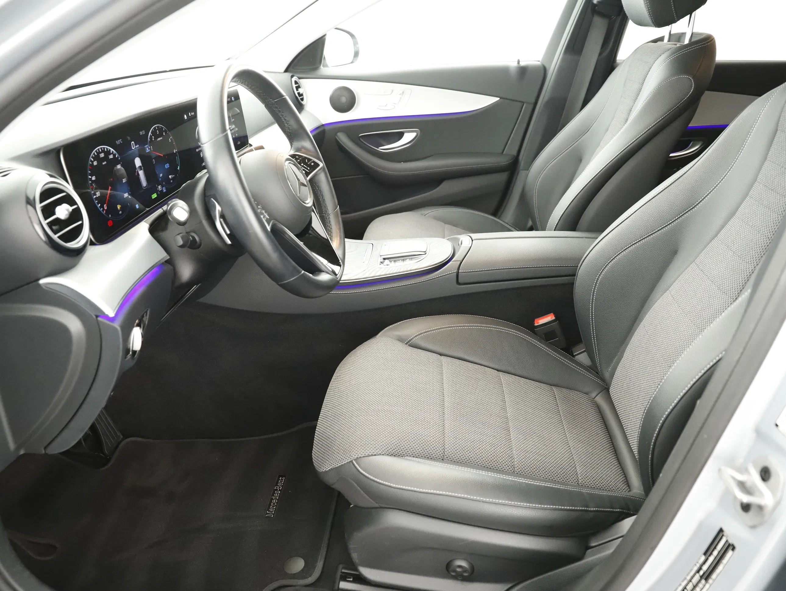 Mercedes-Benz E 300 de T Avantgarde Aut. | Bild 14 von 30