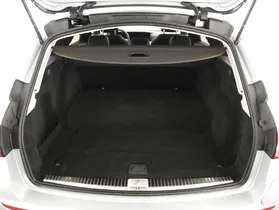 Mercedes-Benz E 300 de T Avantgarde Aut. | Thumbnail 28 von 30