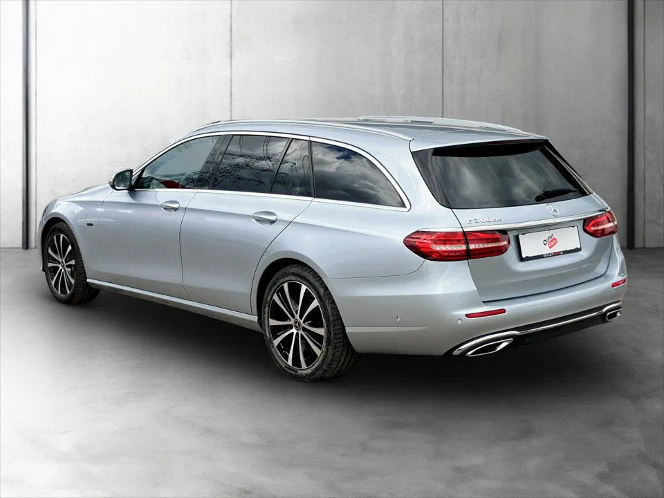 Mercedes-Benz E 300de Avantgarde Aut. | Bild 4 von 27