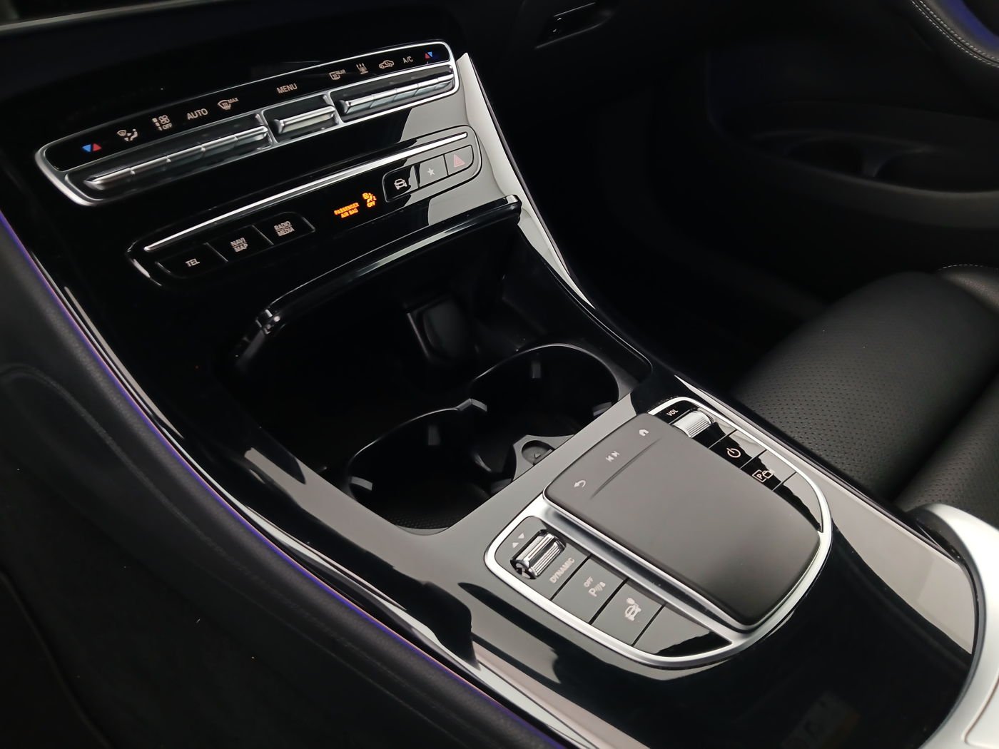 Mercedes-Benz EQC 400 4Matic | Bild 26 von 29