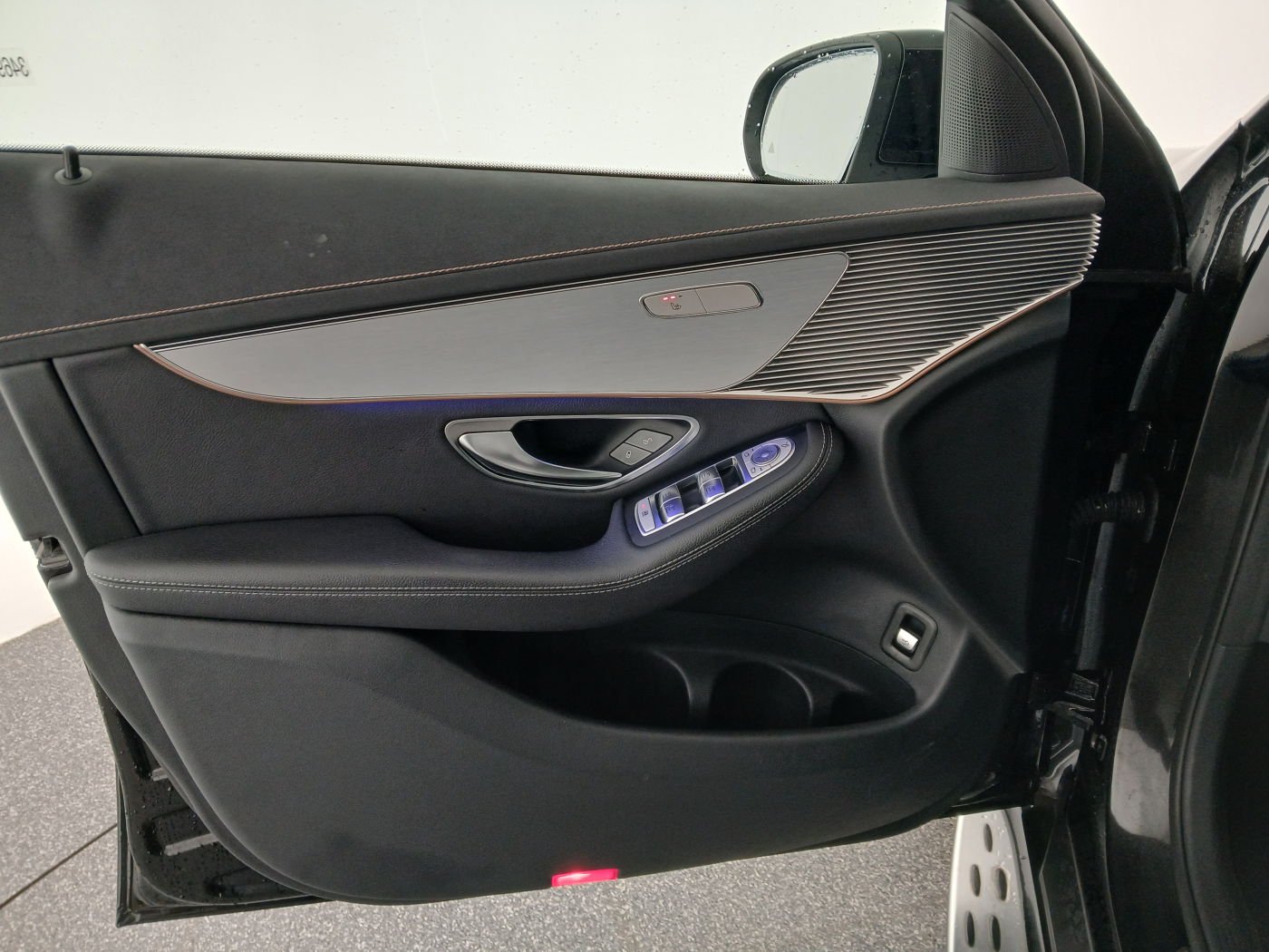 Mercedes-Benz EQC 400 4Matic | Bild 11 von 29