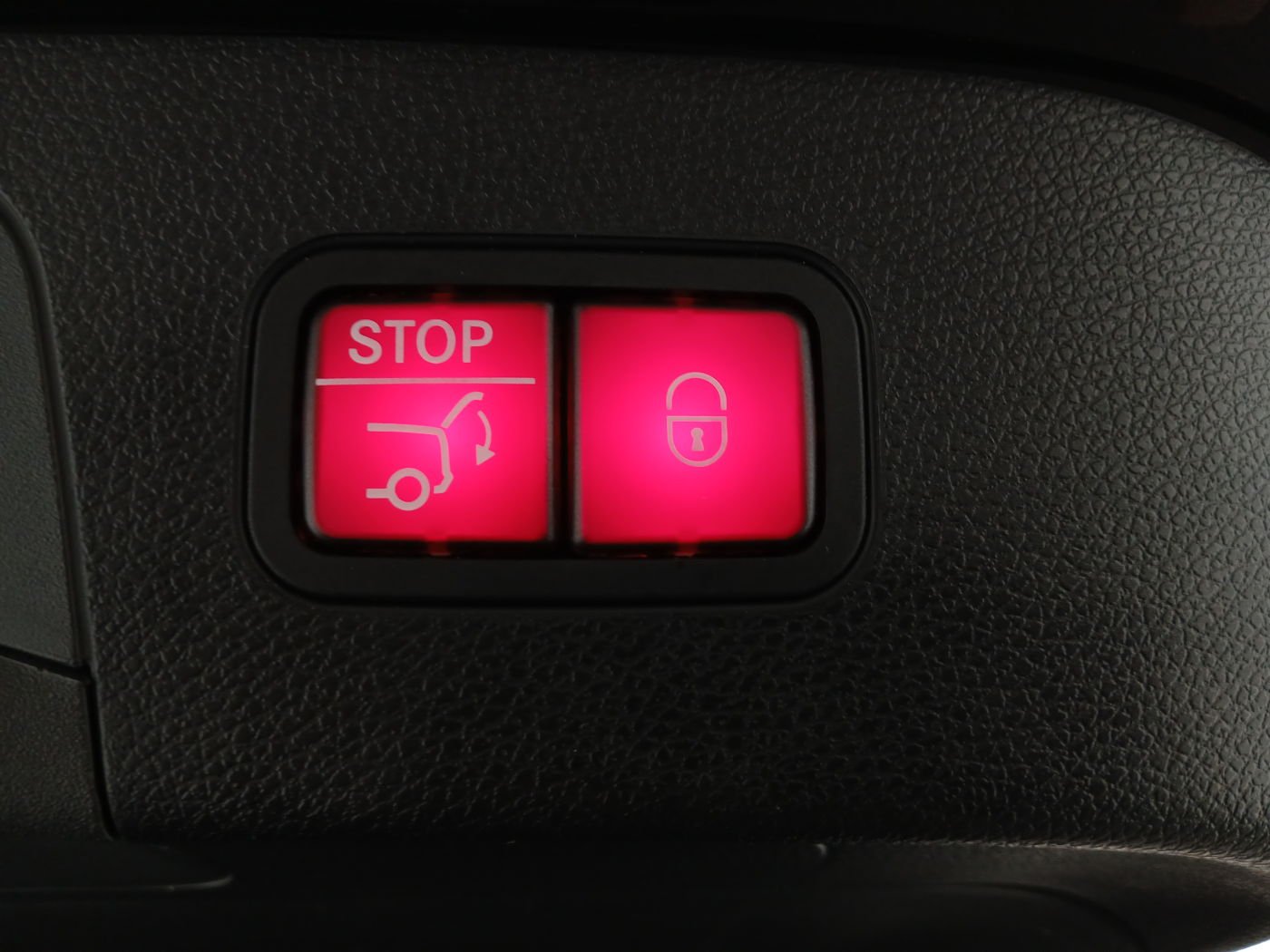 Mercedes-Benz EQC 400 4Matic | Bild 29 von 29