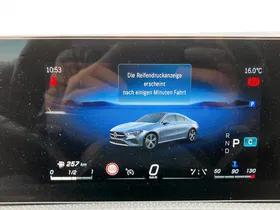 Mercedes-Benz CLA 200 d | Thumbnail 16 von 20